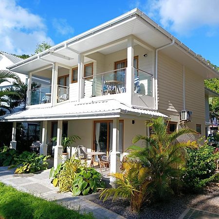 Crown Beach Hotel Seychelles Pointe Au Sel Exterior photo